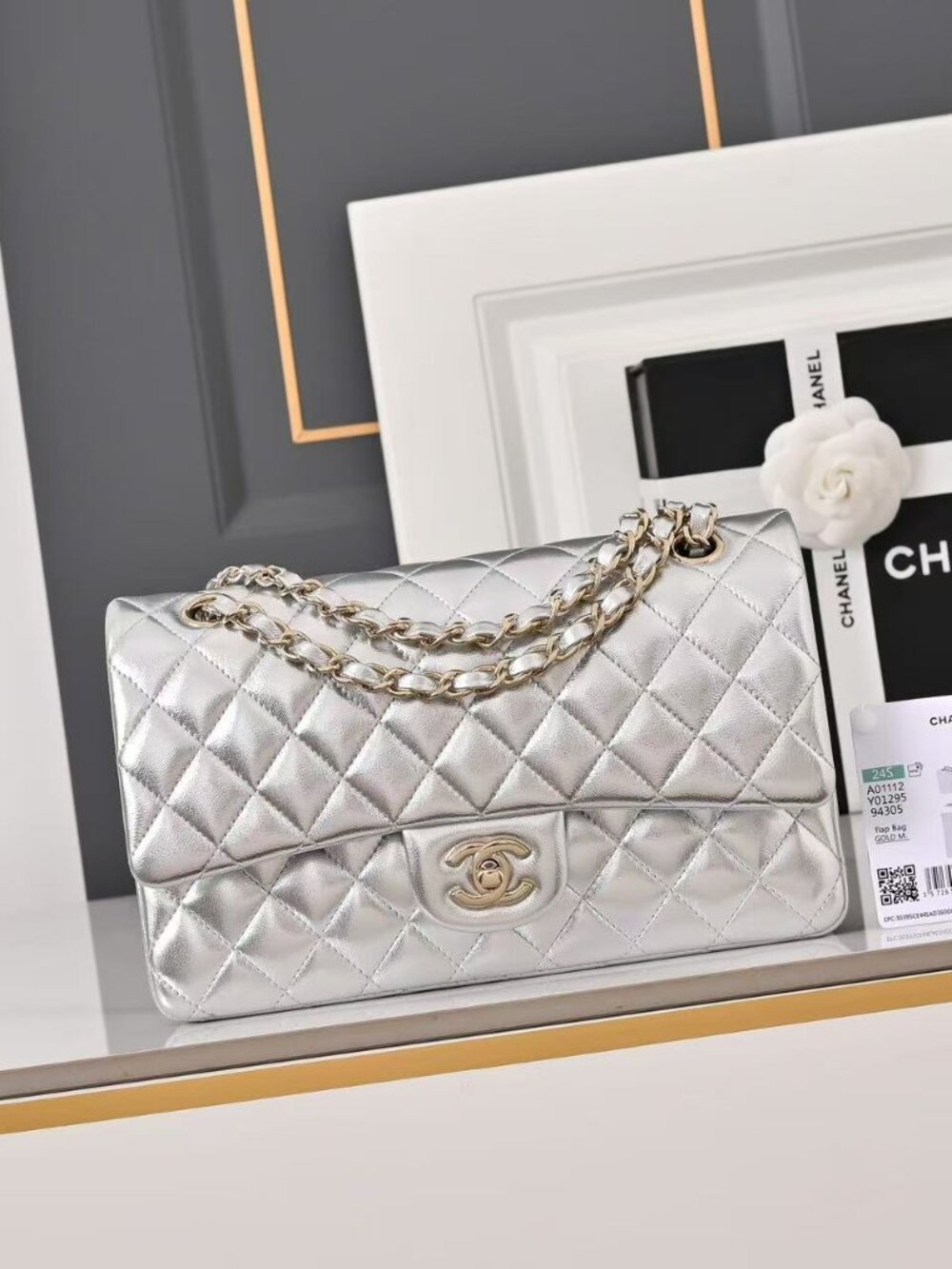 Classic CHANEL   bag: A Stylish and Versatile Choice for Elegance